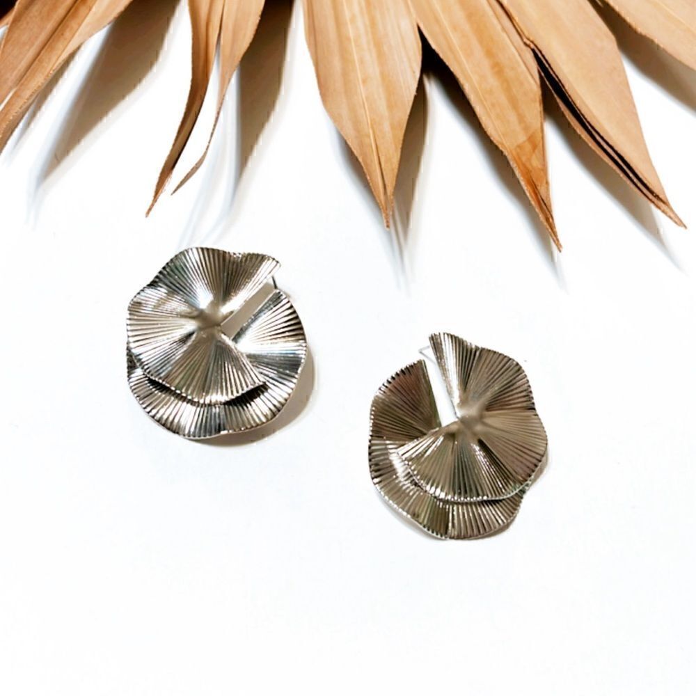 Geo twist  earrings S402